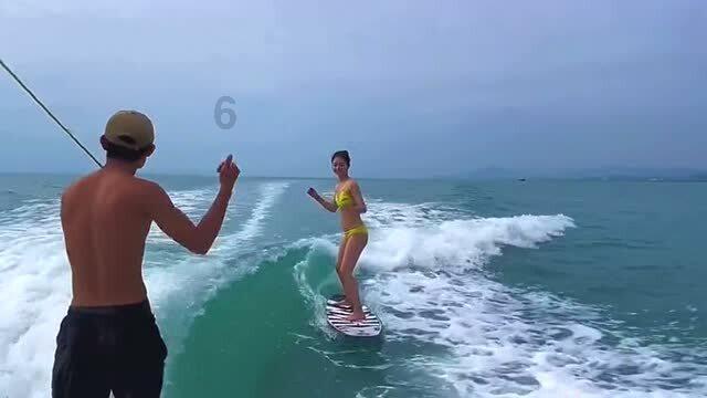 五彩斑斓的线